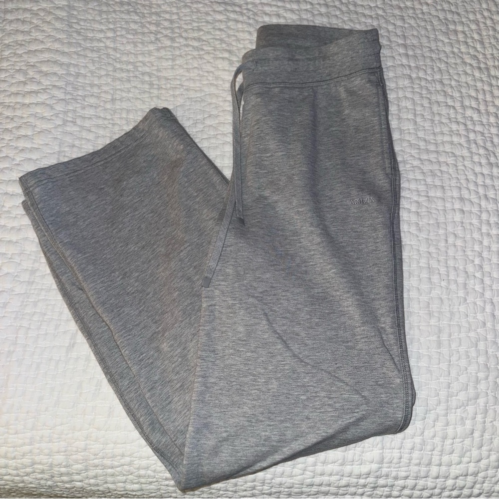 Aritzia terry fleece sweatpants
